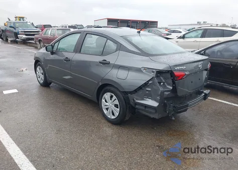 2025 Nissan Versa 1.6 S z USA, uszkodzony, nr VIN 3N1CN8DV3SL854833